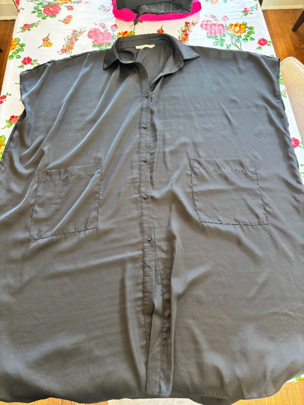 Ellison Women's Oversized Smock Dress in Black Size Large
